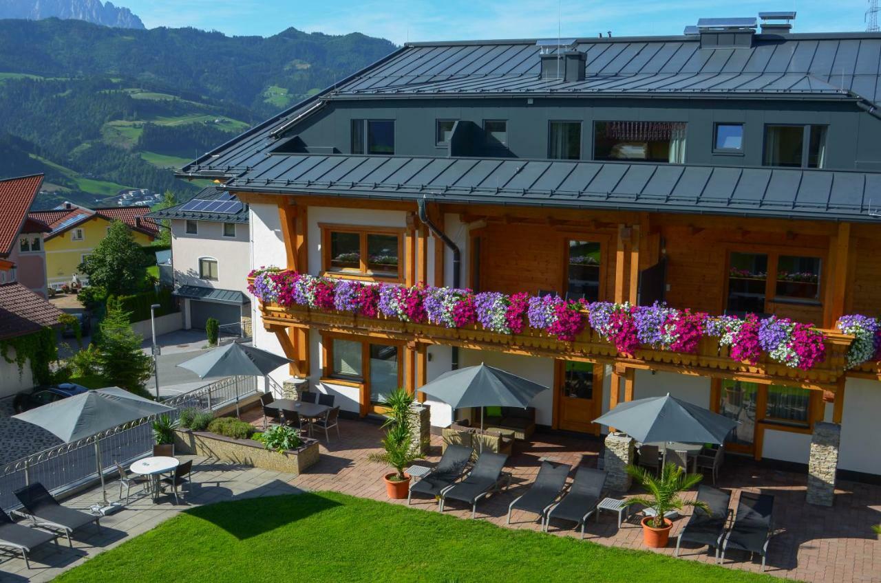 Pension Edelweiss ザンクト・ヨーハン・イム・ポンガウ エクステリア 写真